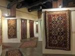 Представлены образцы армянского коврового искусства XIX века из коллекции Джеймса Туфенкяна